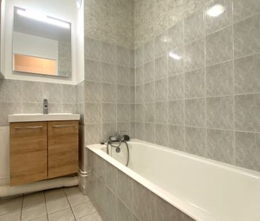 Location Appartement 2 pièces 33m² - Photo 6