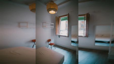 Room in a shared 14-bedroom apartment for rent in el Gòtic, professionals and students. - Foto 2