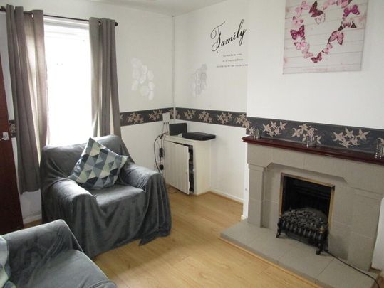 Parkgate Parade, Belfast, BT4 1ET - Photo 1