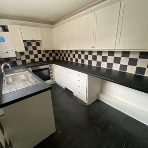 3 bed terraced house to rent in Brewer Street, Bishop Auckland - Photo 2