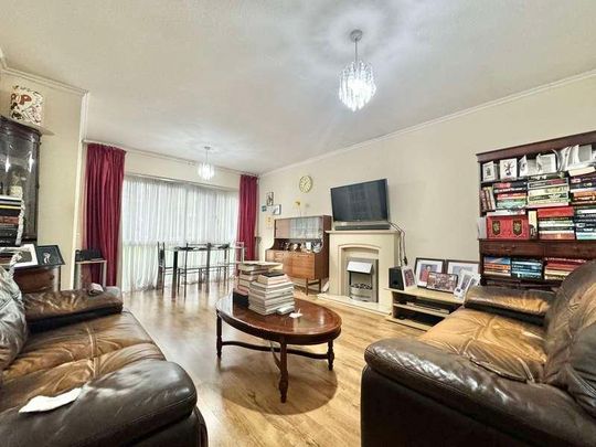 Hampshire Drive, Edgbaston, Birmingham, B15 - Photo 1