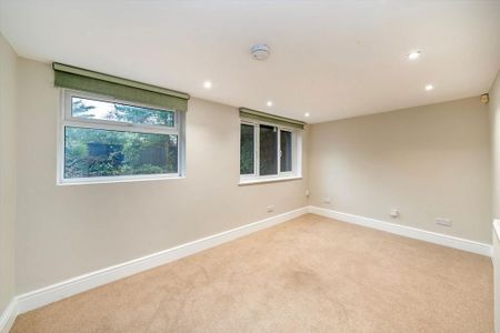 3 bedroom maisonette to rent - Photo 5