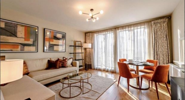 Fulham Road, Kensington and Chelsea, London, SW3 - Photo 1