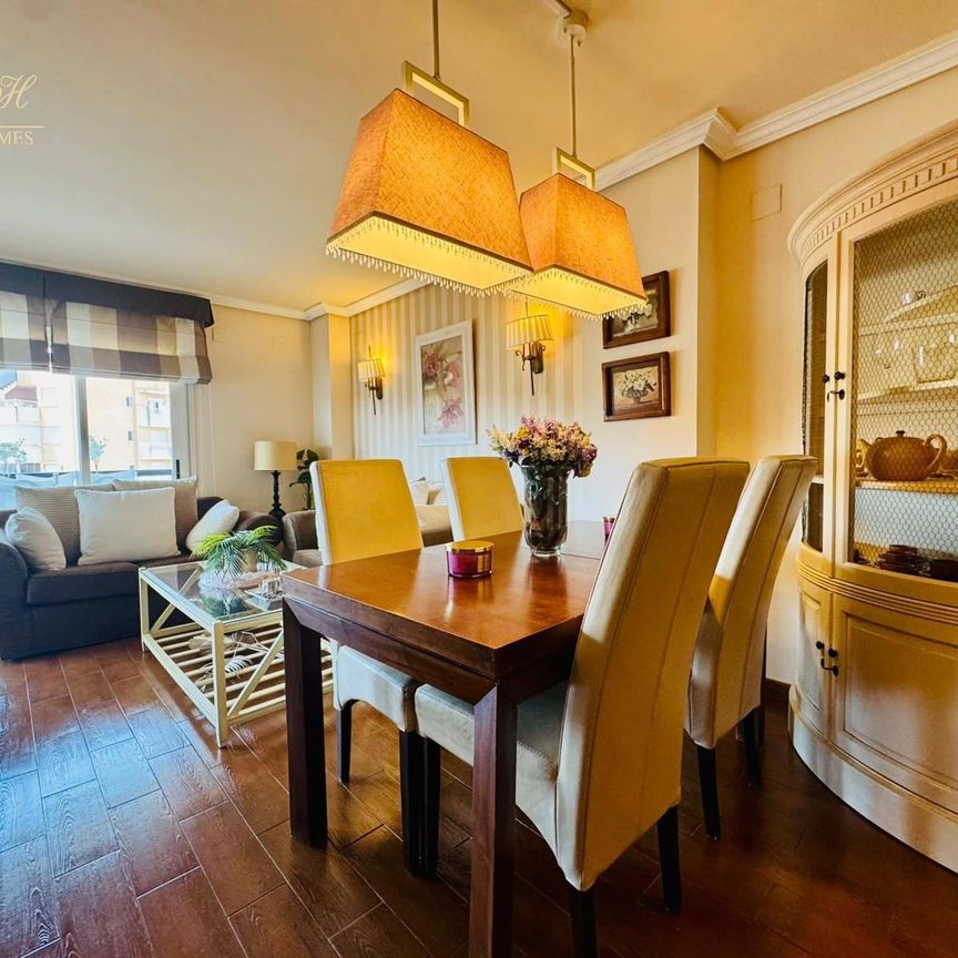 ÁTICO EN ALQUILER PARA TODO EL AÑO EN EL TÉRMINO MUNICIPAL DE VILLAJOYOSA - Photo 1