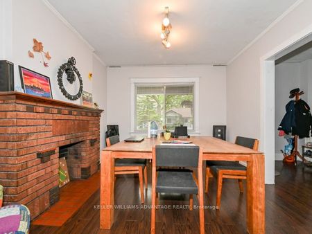 Detached Home For Lease | E8145958 - Photo 2