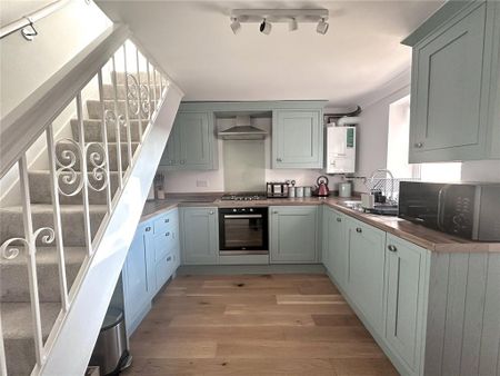 2 bedroom terraced house to rent - Photo 5