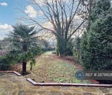 1 bedroom in a house share to rent - Photo 5