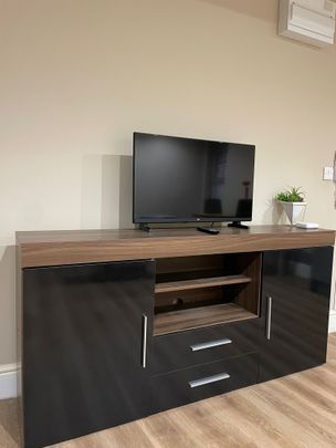 Apartmenr 3 Rock House, Old Hill, Tettenhall, Wolverhampton, WV6 - Photo 1