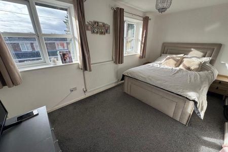 Poplar Road - Photo 2