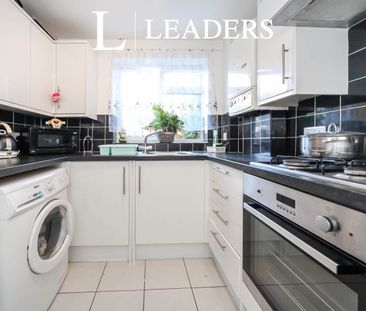 3 bedroom house to rent The Mall, Dunstable, LU5 - Photo 6