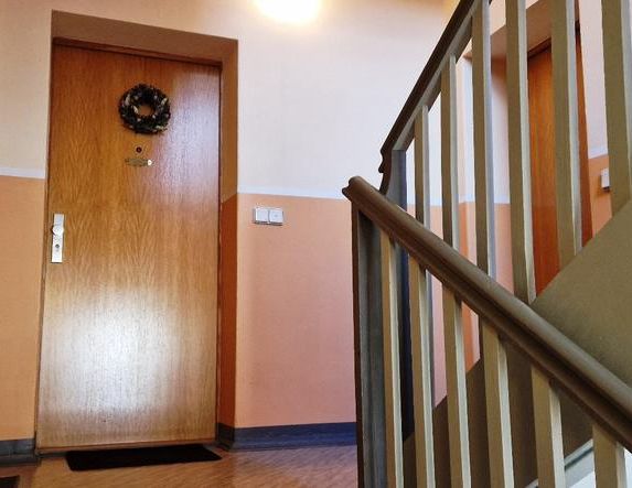 Preis-Leistung optimal !!! 3-Zimmerwohnung saniert u. gepflegt - Photo 1
