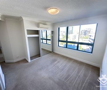 2 BEDROOMS APARTMENT AT THE GOODWIN - Photo 1