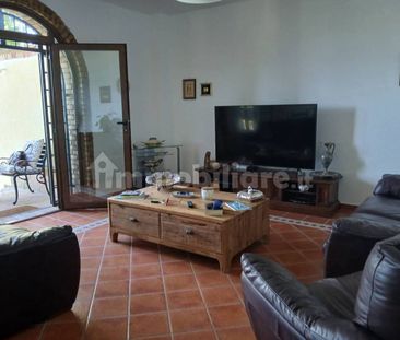 Villa bifamiliare, ottimo stato, 150 m², Centro, Anguillara Sabazia - Photo 1