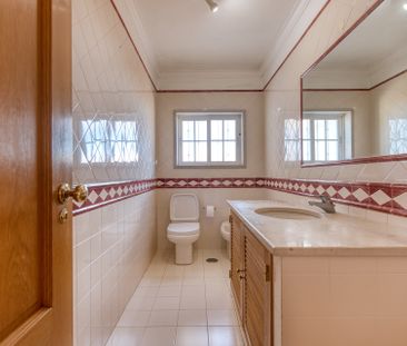 5-Bedroom Villa with Pool in Aldeia de Juzo - Photo 6