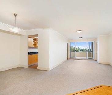 Water View Lifestyle Apartment - Photo 6