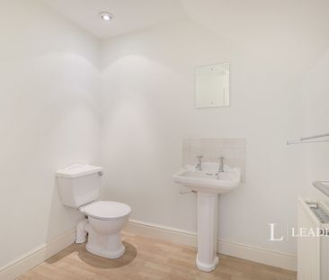 2 bedroom house to rent De Walden Mews, Meads Road, Eastbourne, BN20 - Photo 4