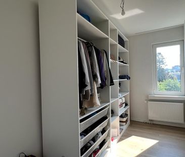 Prachtig, volledig gerenoveerd appartement op toplocatie. - Photo 3