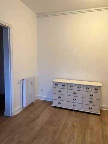 Location Appartement 1 pièce 40m² - Photo 2