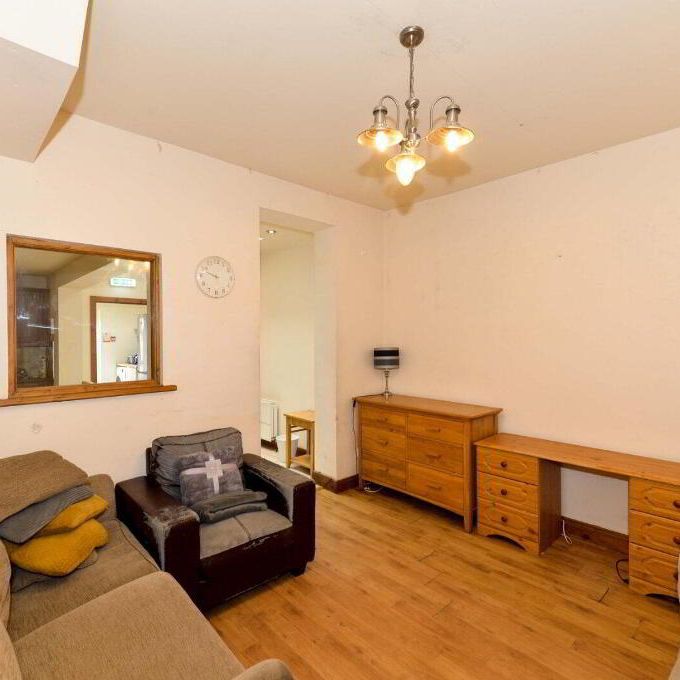 Sandhurst Gardens, Belfast, BT9 5AW - Photo 1