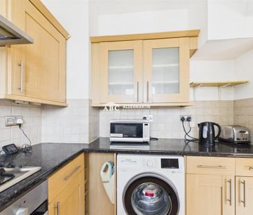 2 bedroom flat to rent - Photo 6