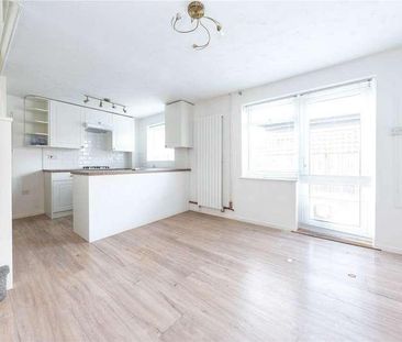 Finglesham Court, Maidstone, ME15 - Photo 3