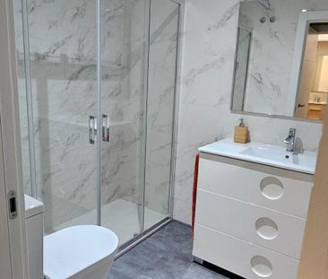 Apartamento de alquiler en Avenida Avenida Inmaculada Concepción, A... - Photo 6