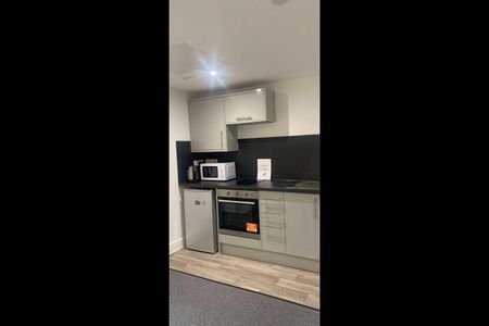 Studio Flat, Straits Parade, BS16 - Photo 4