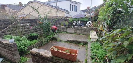 4 bedroom house to rent - Photo 3