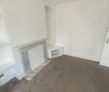 3 Bed Semi-Detached House, Harrington Road, SE25 - Photo 1
