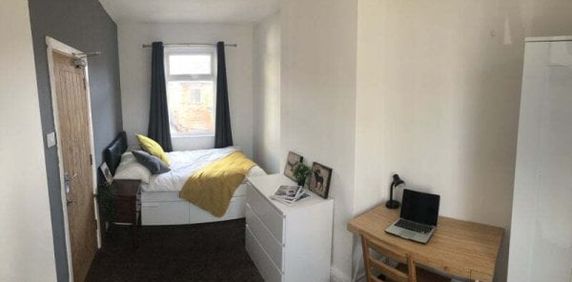 Grosvenor Street, Cheltenham, GL52 - Photo 2