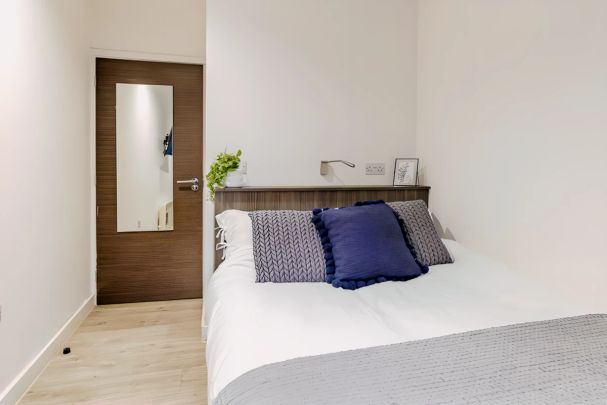 Deluxe 2 Bed Apartment - Photo 1