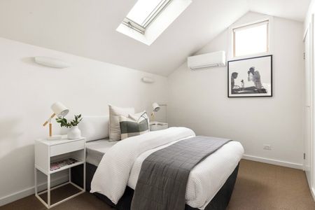 18 Cambridge Street, Port Melbourne VIC 3207 - Townhouse For Rent | Domain - Photo 5