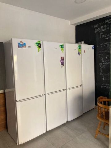 Calle Porvenir, Sevilla, Andalusia 41013 - Photo 4