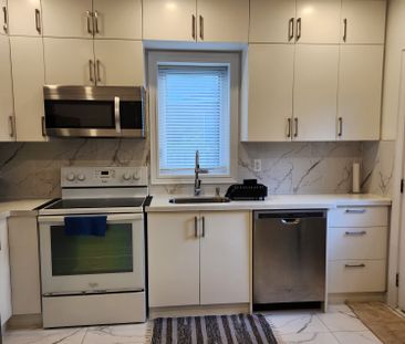 For Lease - 4508 Ryerson Crescent Unit# Main & 2nd Flrs., Niagara F... - Photo 1