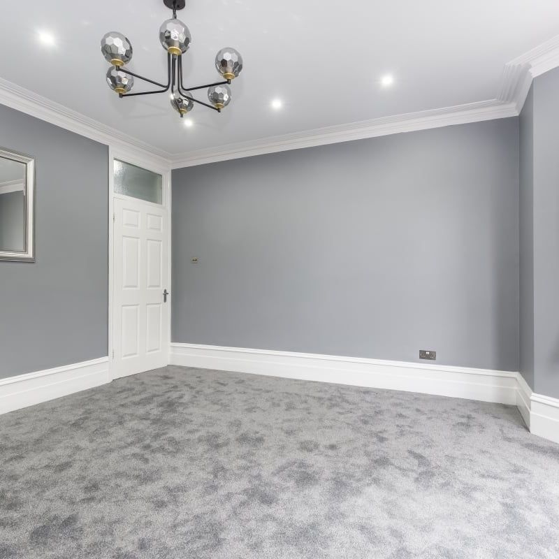 3 bedroom flat to rent - Photo 1