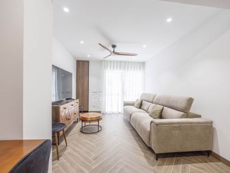 2 bedroom luxury Apartment for rent in Valencia - Photo 5