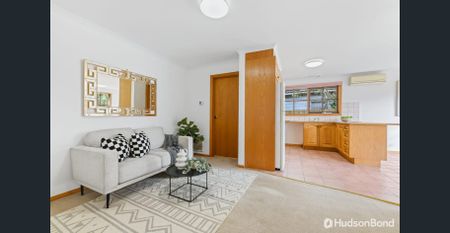 Single level bliss. - Photo 2