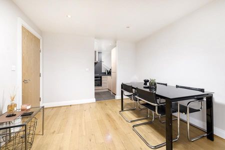2 bedroom flat to rent - Photo 4