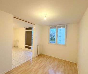 Location Appartement 3 pièces 73m² - Photo 4