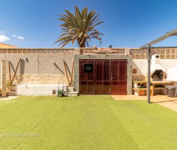Casa o chalet de alquiler en Calle Hibiscus, 5, La Garita - Marpequeña - Photo 4