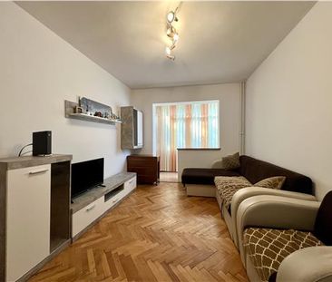 Inchiriere 3 camere, zona Vest, in Ploiesti - Photo 1