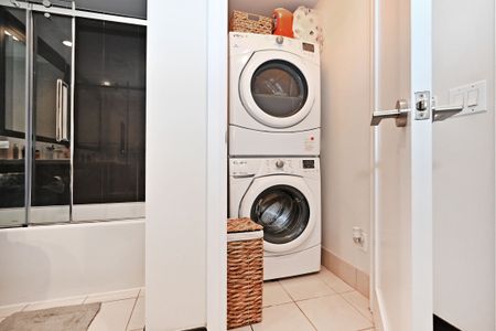 For Lease - 5 Sheppard Avenue Unit# 1922, Toronto, Ontario - Photo 4