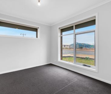 Family home - Photo 2