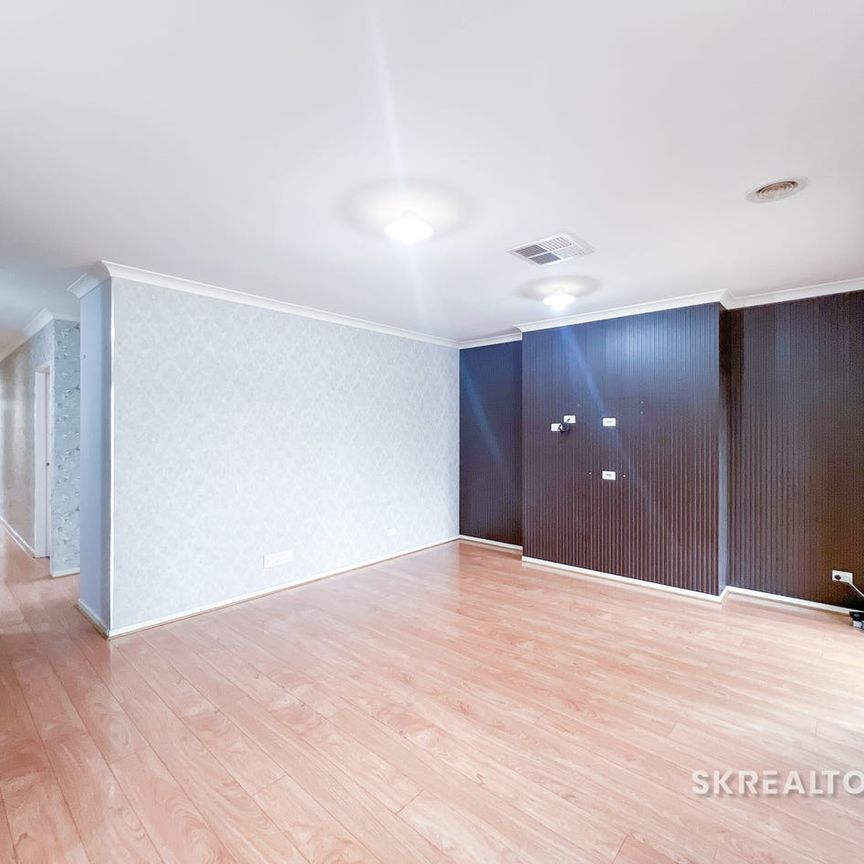 Beautiful 3 Bedroom Family Home - Photo 1