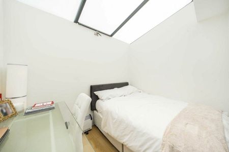 Richmond Hill, Richmond, TW10 - Photo 3