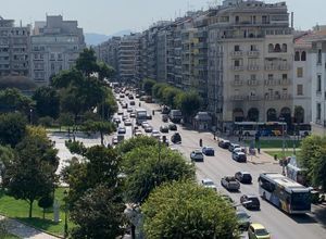 Διαμέρισμα για ενοικίαση - Κέντρο Θεσσαλονίκης, - Photo 4