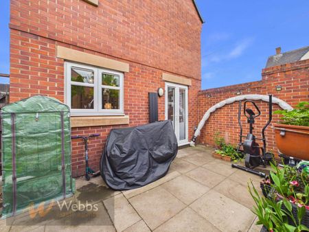 Kelvin Drive, Cannock - Photo 4