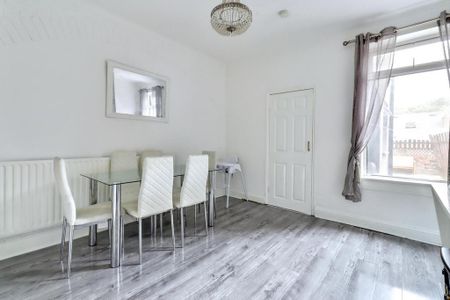 2 bedroom terraced house to rent - Photo 2