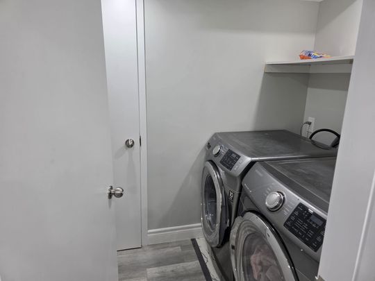 For Lease - 345 Fairlawn St Street Unit# Main, Oshawa, Ontario - Photo 1