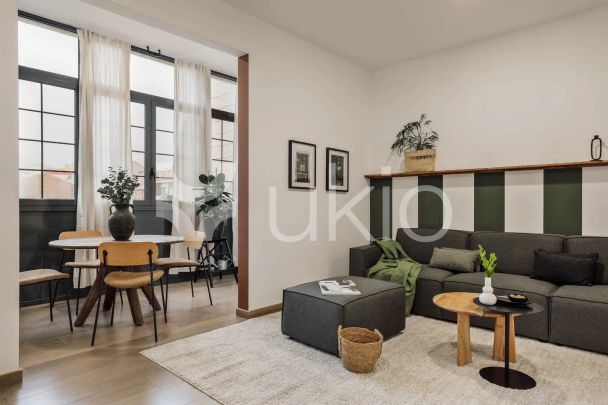 Apartamento de alquiler en Travessera de Gràcia, Vila de Gràcia - Photo 1